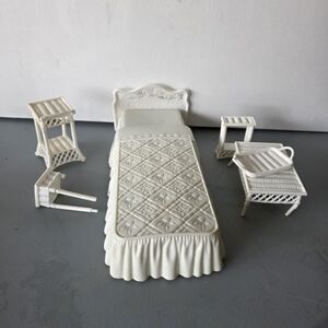 1980s 6 Piece Babrie Wicker bedroom Furniture